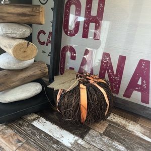 Fall pumpkin decoration